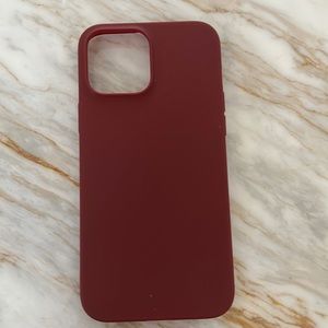 Brand new burgundy iPhone 12/13 ProMax Case!